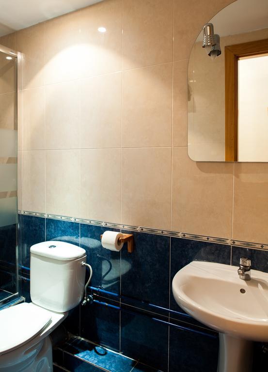 Estudios Pelayo Guest House Барселона Номер фото