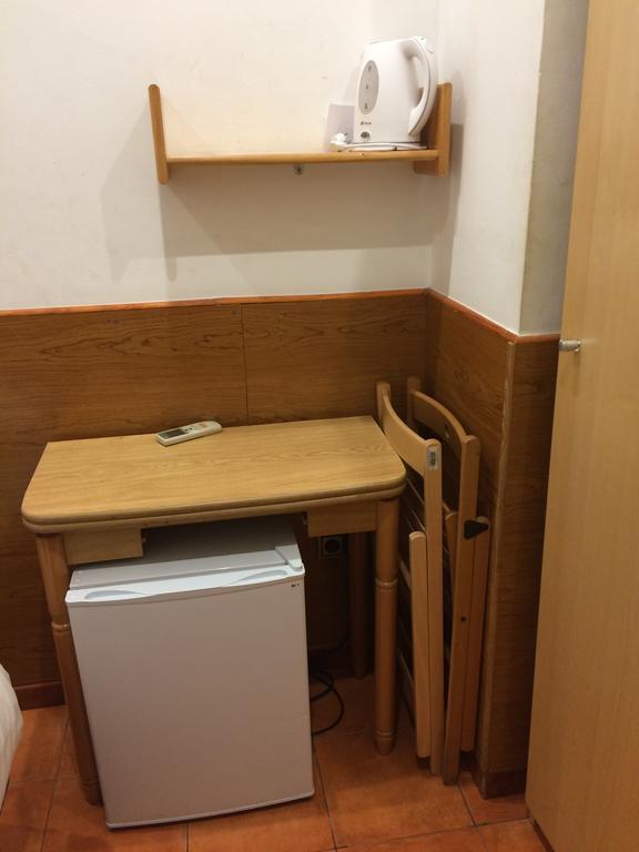 Estudios Pelayo Guest House Барселона Номер фото