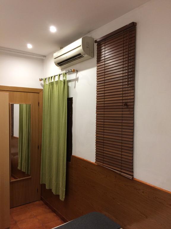 Estudios Pelayo Guest House Барселона Номер фото