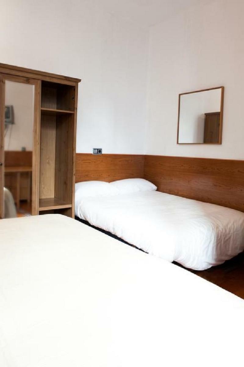Estudios Pelayo Guest House Барселона Экстерьер фото